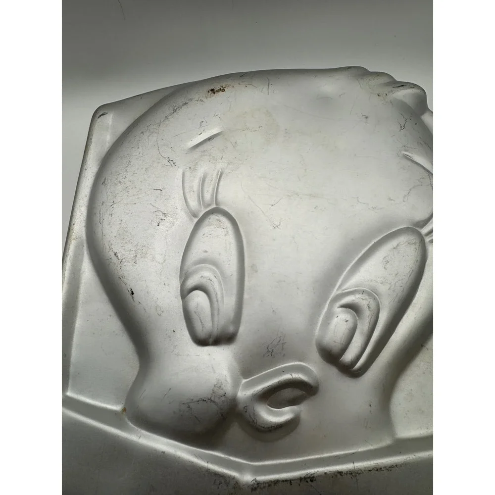Vintage 1978 Tweety Bird Cake‎ Pan Warner Bros Aluminum Baking Mold